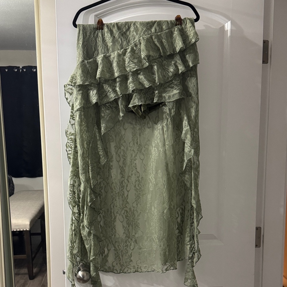 Elegant Green Ruffled Skirt